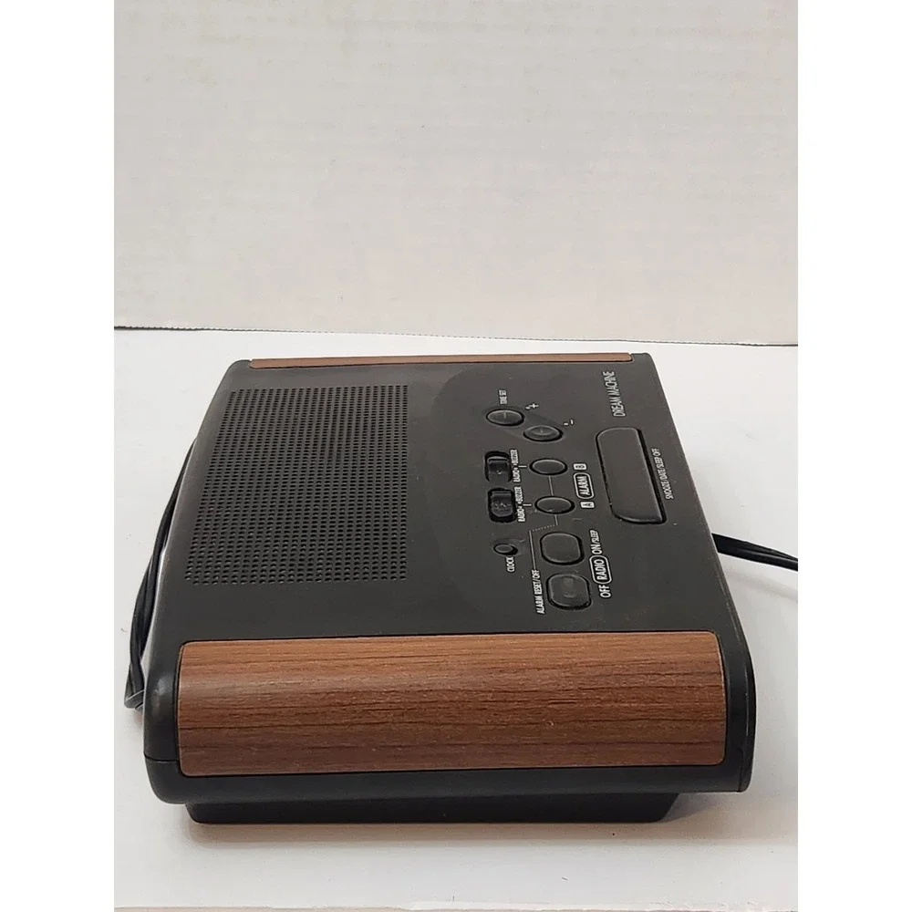 Vintage Sony Dream Machine ICF-C420 Alarm Clock Radio Wood Grain Tested Works